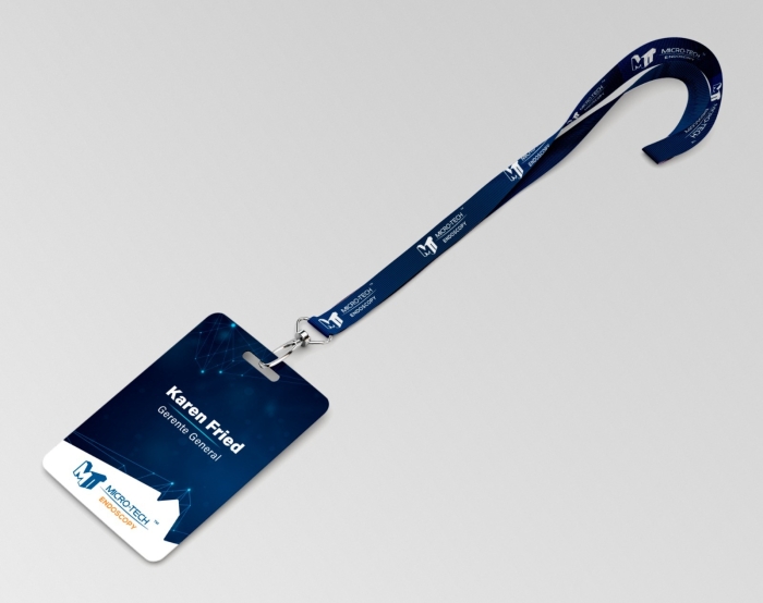 Credencial + Lanyard de 2 cm con gancho giratorio medidas 13x9cm
