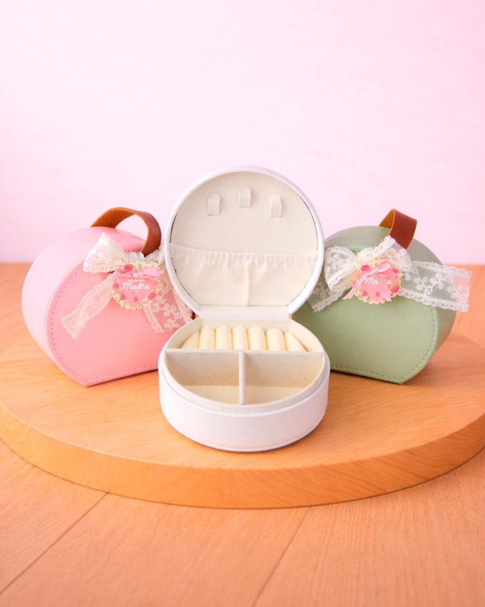 Joyero colores variados